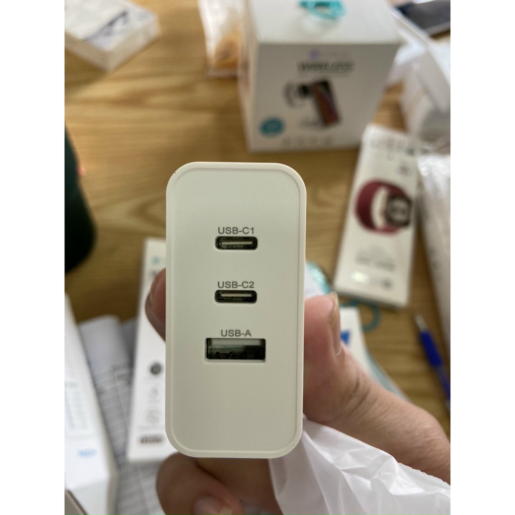 Củ sạc nhanh 3 cổng PD QC 3.0 ROCK GaN Super Fast Charger Set 65W