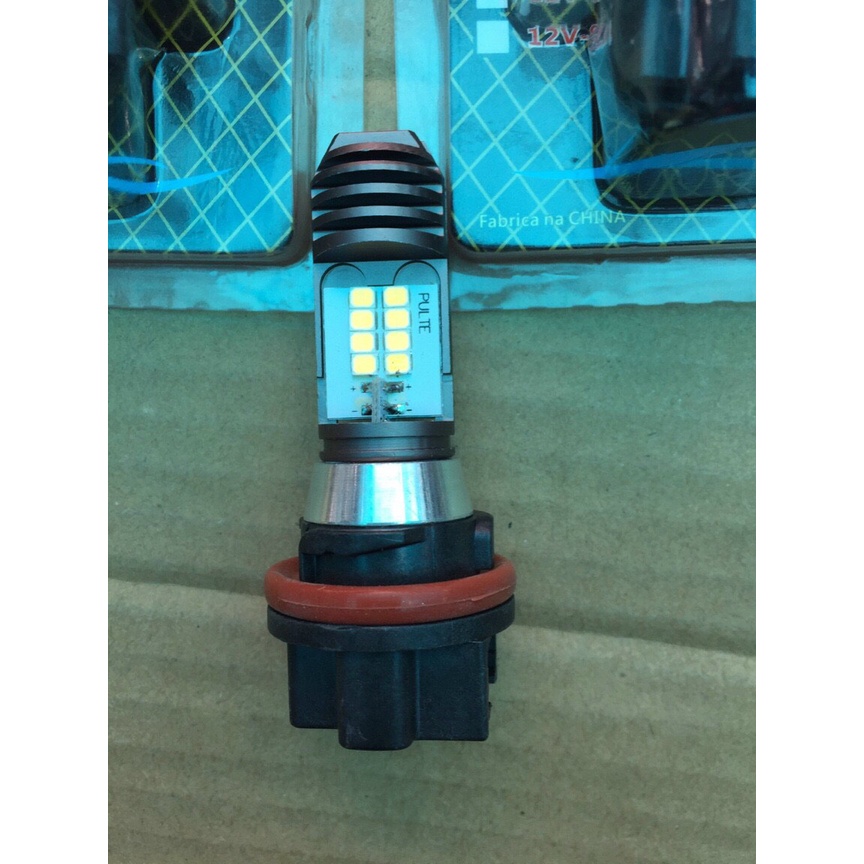 Bóng pha đèn led lắp cho xe Lead 110 và xe Airblade 110 đời 2011 đến 2012