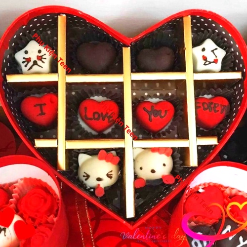 Socola valentine hộp trái tim 10 viên thơm ngon ít ngọt siêu ý nghĩa tặng người yêu kèm thiệp và túi