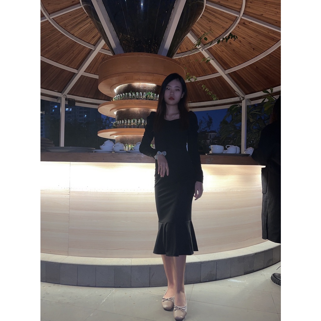 Đầm Cổ Vuông Thiết Kế Mới Thời Trang Theo Phong Cách Pháp 2022✨✨Đầm Đuôi Cá Tay Dài Phồng Màu Đen Phong Cách Hepburn