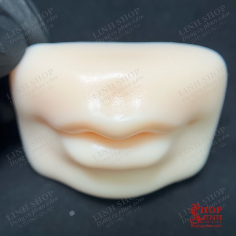 Môi 5D xinh đẹp, môi silicon tập xăm