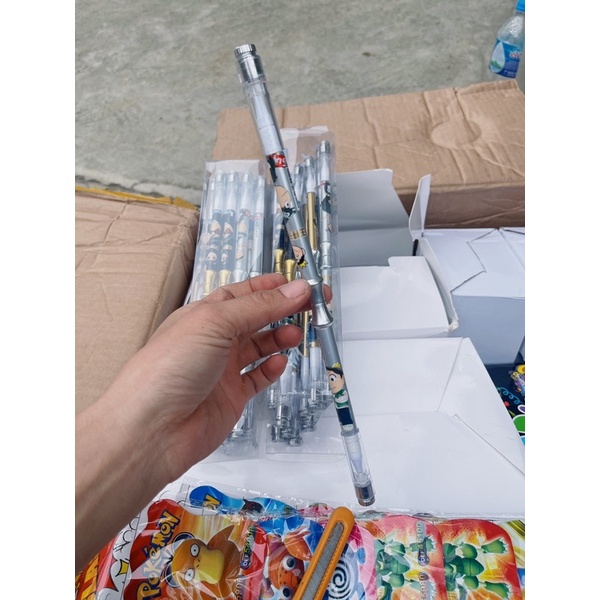 Bút quay dây xích