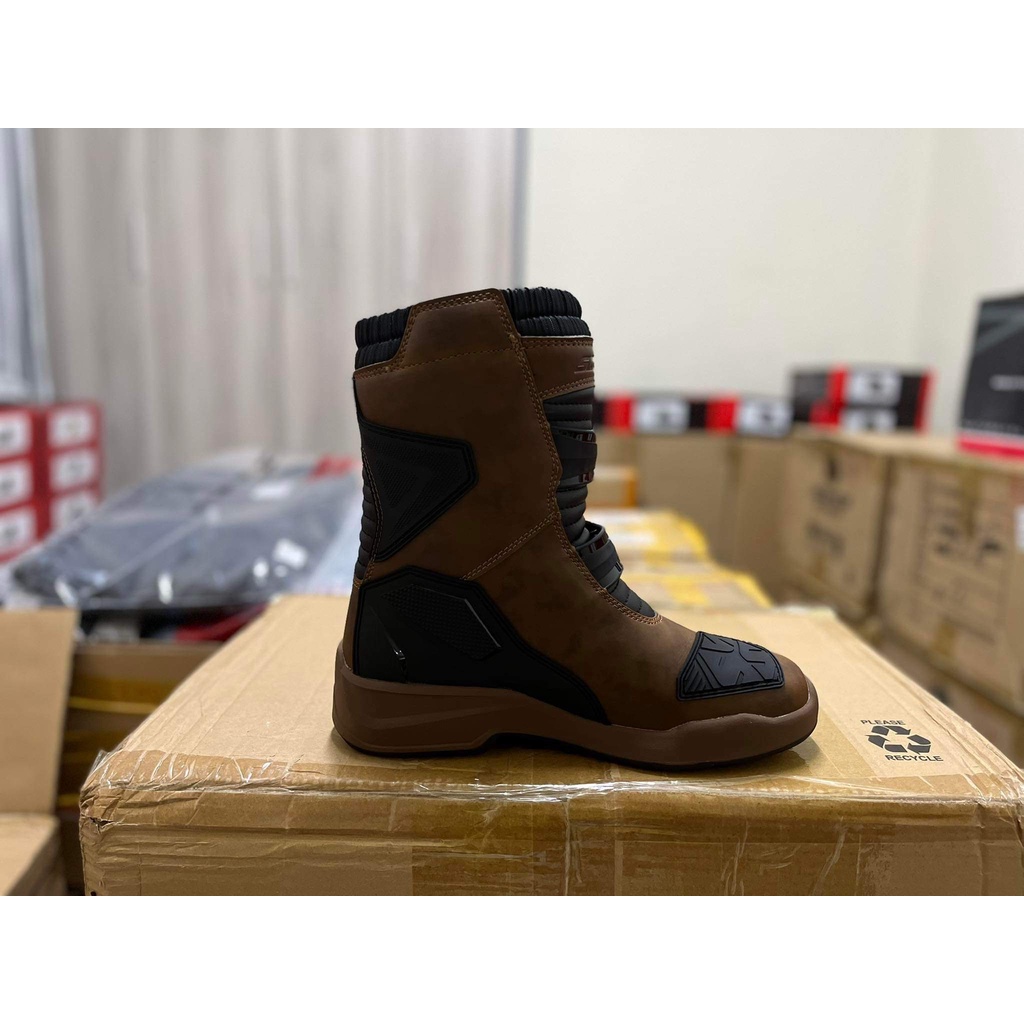 Giày bảo hộ moto chống nước Scoyco MT038 / MT038WP