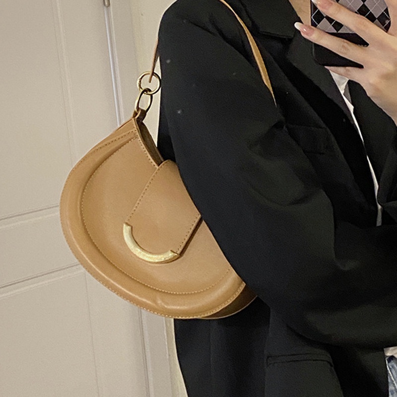 Túi xách IELGY dáng yên ngựa thiết kế thời trang cho nữ