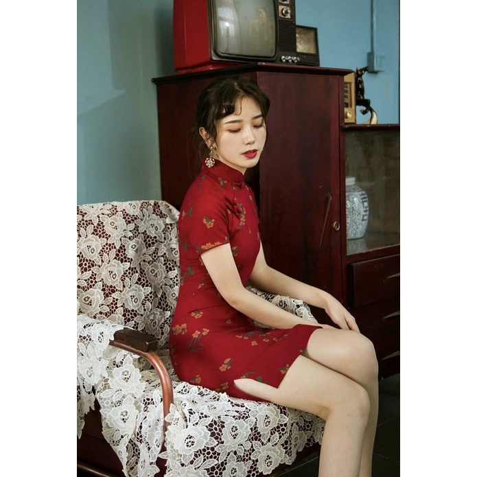 Đầm body nữ sườn xám tôn dáng, tay ngắn cực xinh họa tiết hoa văn quý phái, phối cổ tàu trẻ trung cá tính