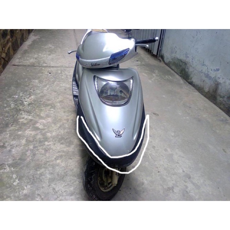 Vè trước xe Attila 2005 mã M9N