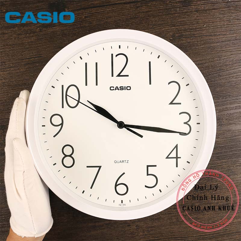 Đồng hồ treo tường Casio IQ-05-7DF trắng