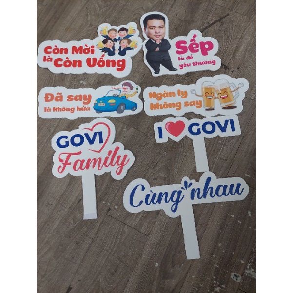 In hashtag, bảng trao thưởng theo yêu cầu