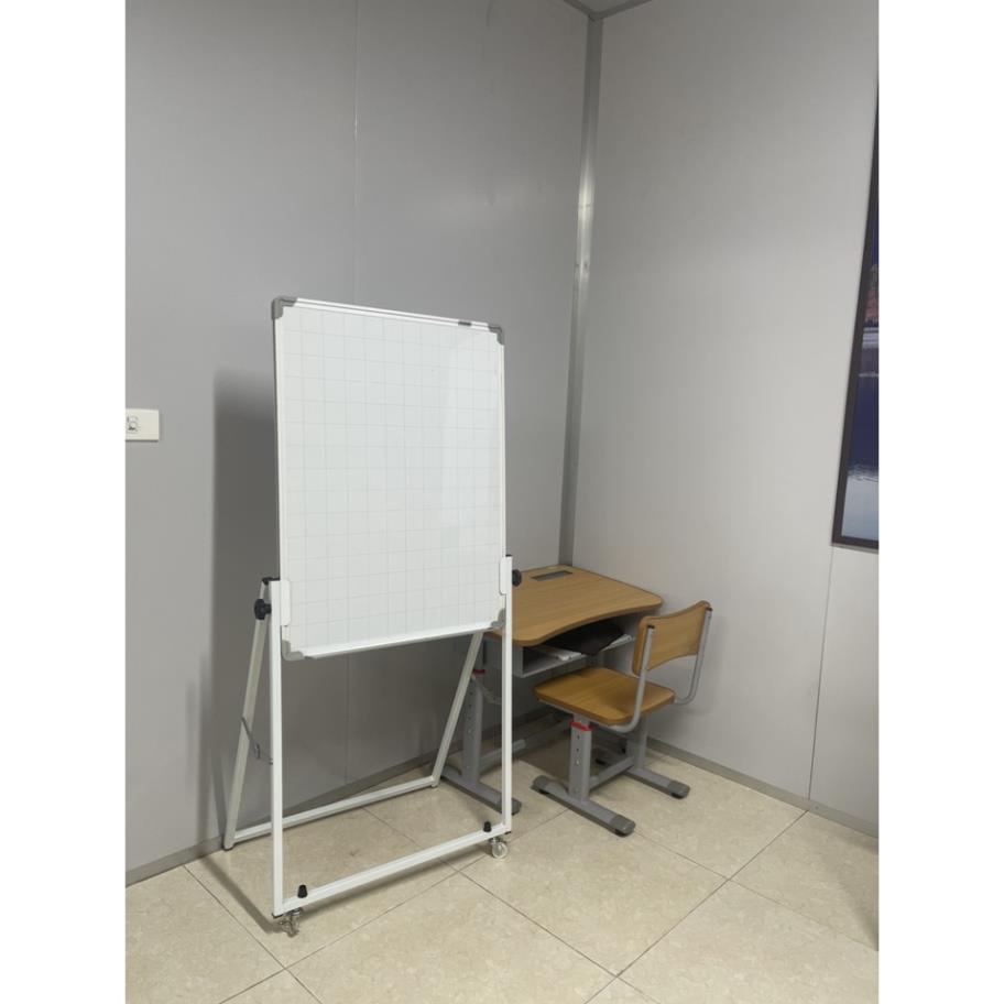 Bảng flipchart HỌC SINH màu trắng viết bút điều chỉnh độ cao lên xuống và gấp gọn