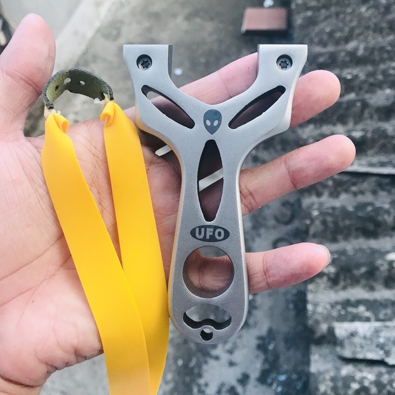 Ná cao su UFO kèm lục giác