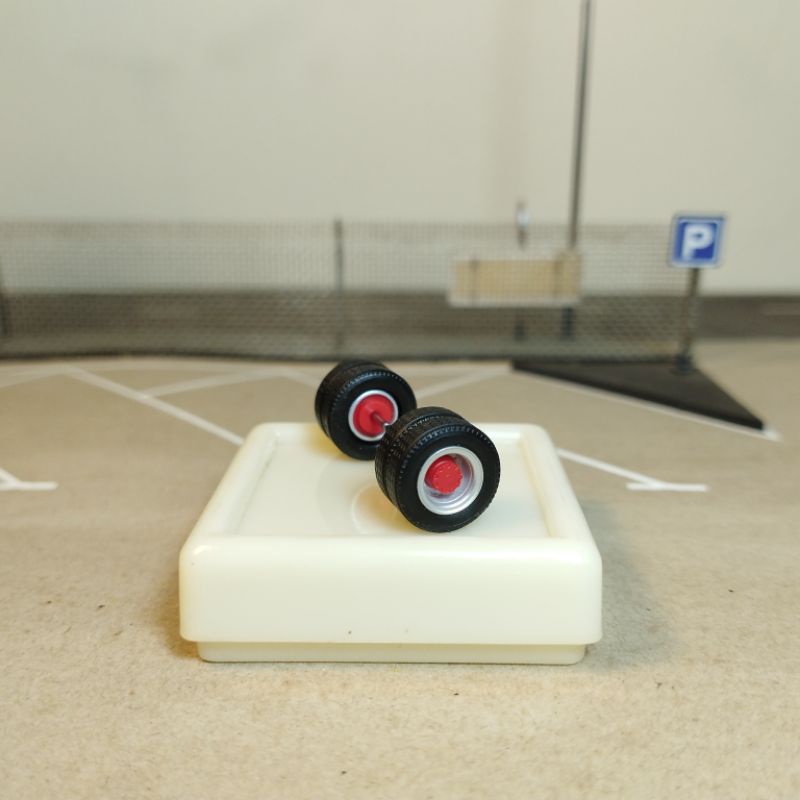 Mô hình 1:87 Herpa rear wheel truck