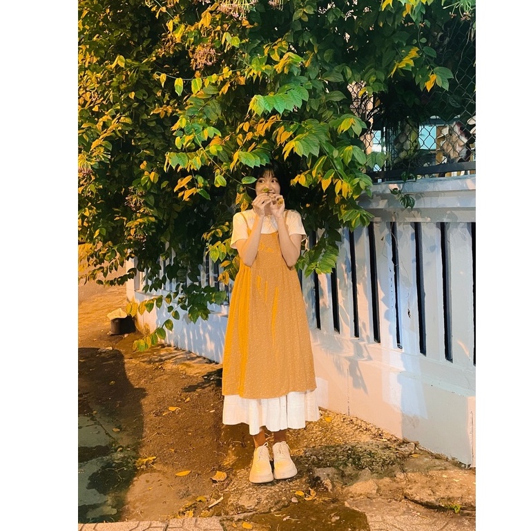 Váy 2 Dây Đỏ/ Vàng Hoa Nhí Xòe Rộng Vintage Xô Muslin Vui Thu Đông/Noel Rực Rỡ