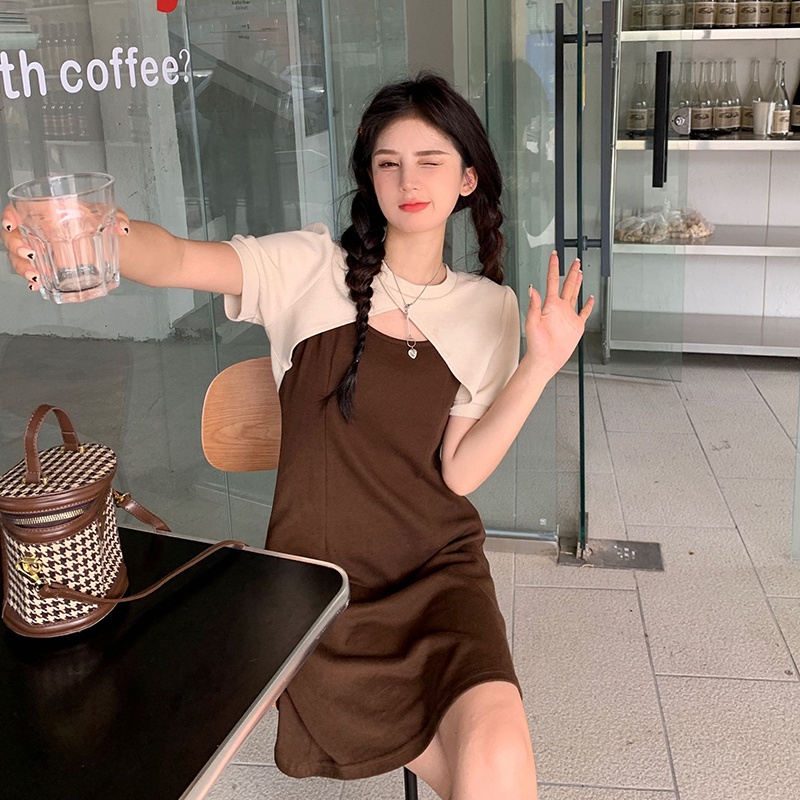 IELGY IELGY Bộ Áo Thun Không Tay + Chân Váy Ngắn Thời Trang Dành Cho Nữ