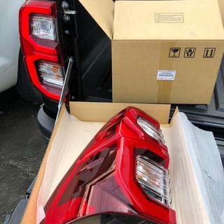 Đèn hậu Toyota Hilux Adventure 2021 - Mã sản phẩm Chính hãng