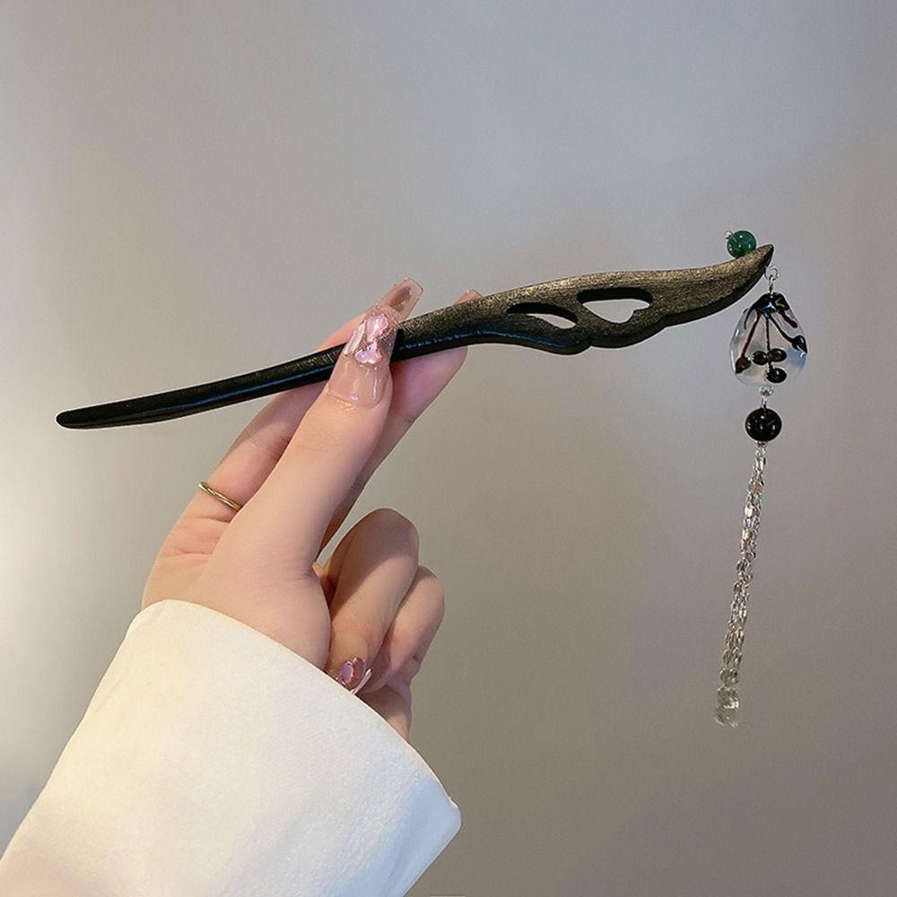 Trâm Cài Tóc Bằng Gỗ Phối Tua Rua Phong Cách Trung Hoa Cổ Điển Cho Nữ