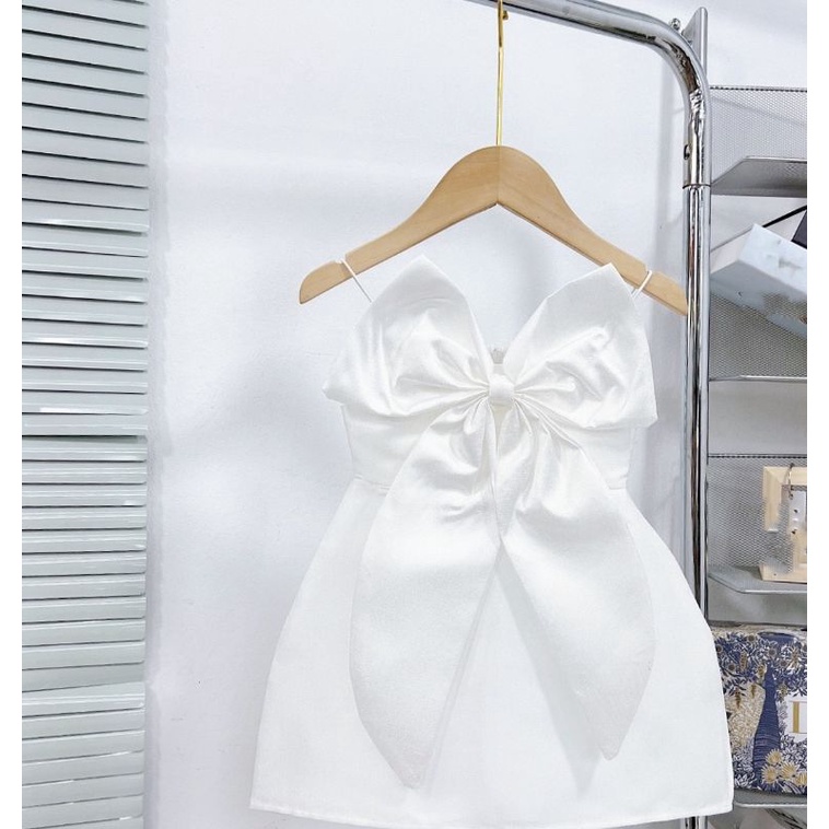 Váy 2 dây thiết kế nơ to điệu đà tiểu thư bé gái