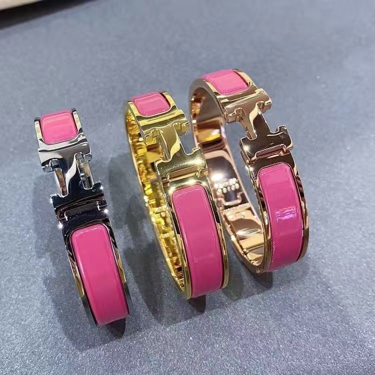 Vòng Tay Thép Titan Mạ Vàng 18K Phối Chữ H Thời Trang Cho Cặp Đôi FEOA