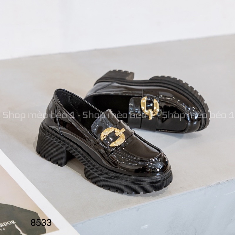 Giày moca khuy cài tag đồng đai ngang da bóng mũi tròn gót cao fullbox hàng quảng châu cao cấp
