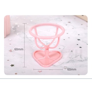 Giá Để Mút Trang Điểm