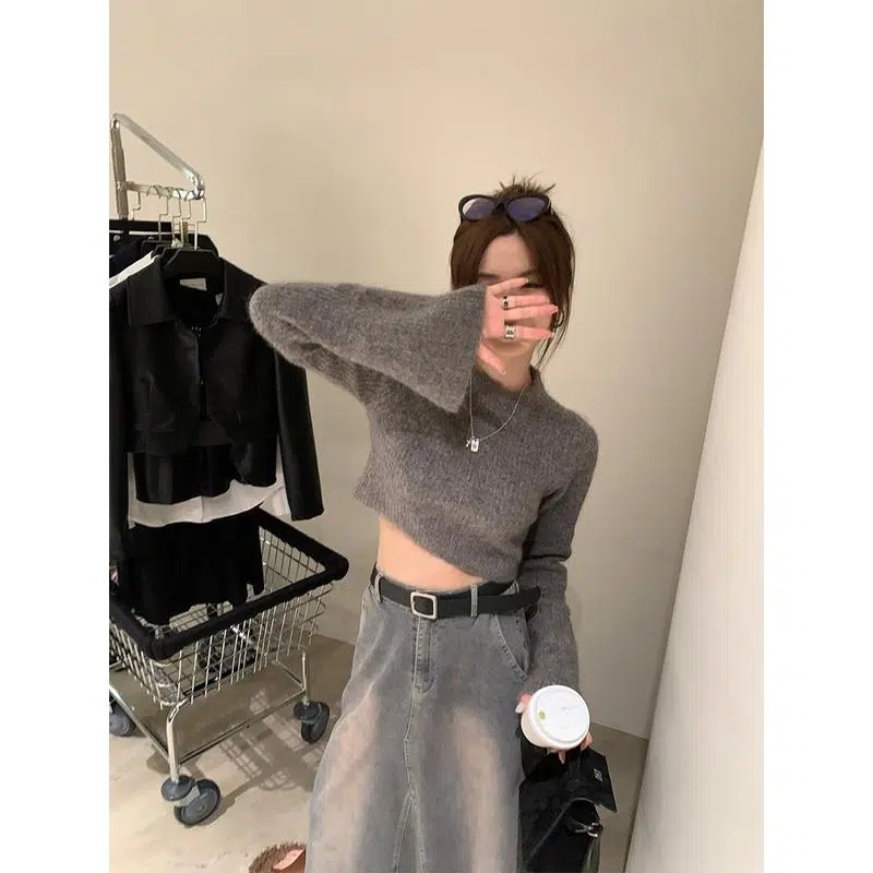 Áo Dệt Kim Tay Loe Ôm Eo Cổ Tròn Màu Xám Đen Thời Trang Thu Đông Cho Nữ