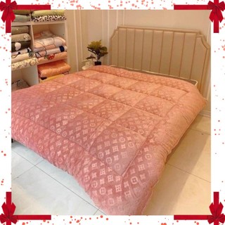Chăn lông cừu chữ vạn, chăn cừu ultimate cao cấp mới nhất 2023