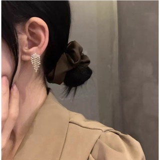 Hoa tai đi tiệc xinh xắn hàn quốc tua rua