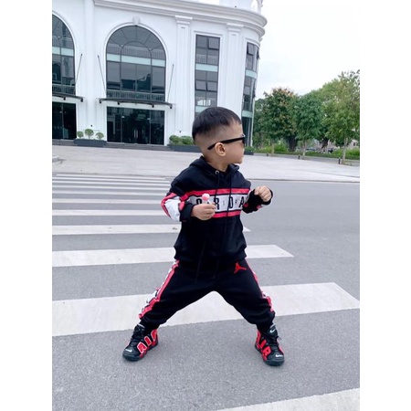 Bộ nỉ da cá jordan.