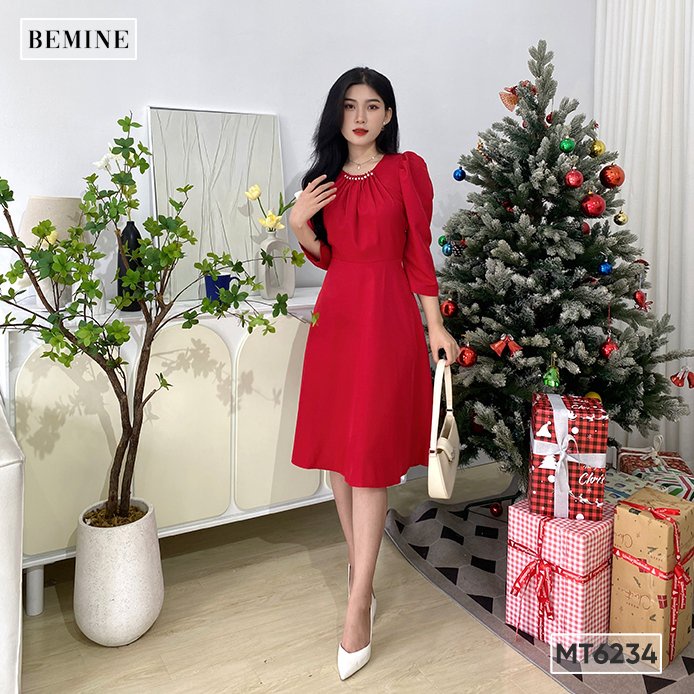 Đầm tay lỡ cổ ngọc trai tùng xòe BEMINE MT6234