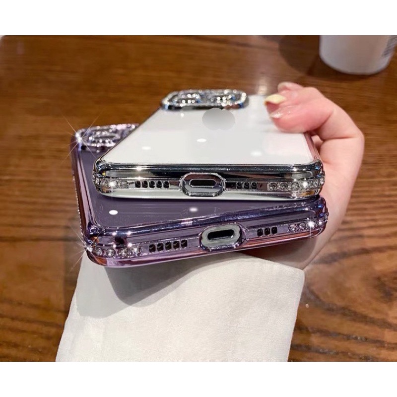 Ốp dẻo hột có bảo vệ camera