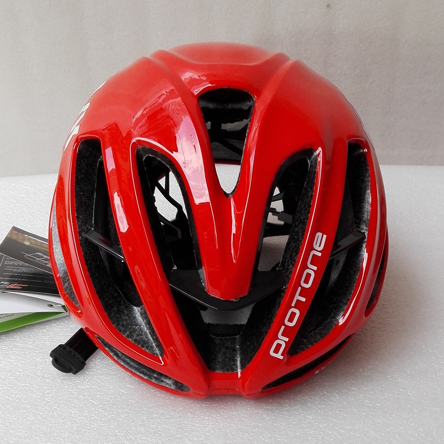 Mũ Bảo Hiểm Đi Xe Đạp Siêu Nhẹ Thoáng Khí Dành Cho Nam Và Nữ