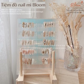 Kệ trưng bày mẫu nail phong cách Hàn Quốc