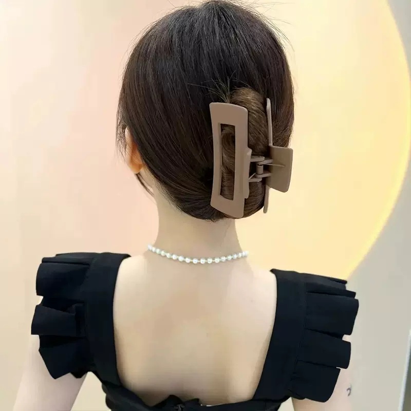 Kẹp Tóc Màu Nâu Thiết Kế Mới Thời Trang Theo Phong Cách Hàn Quốc Cho Nữ