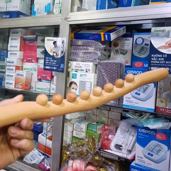 Gẫy gỗ cầm tay massage cơ thể