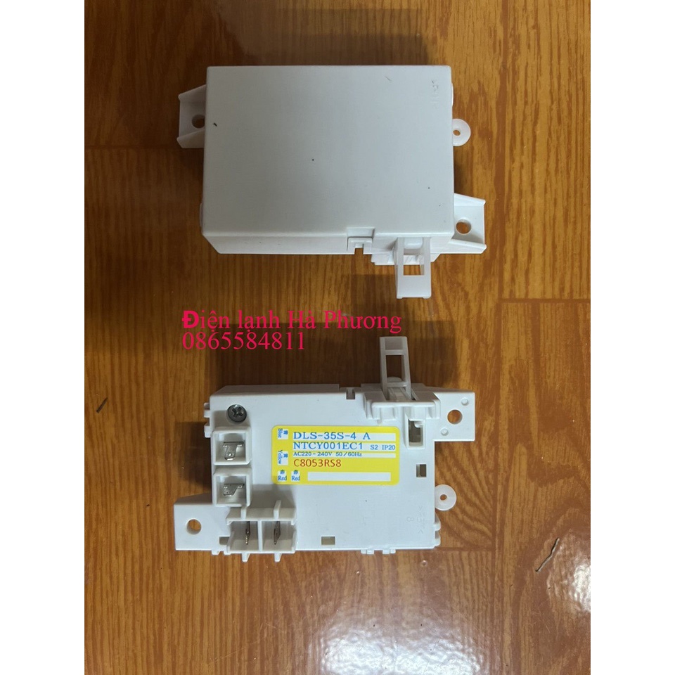 Công tắc cửa máy giặt Toshiba A800 , 920, 100