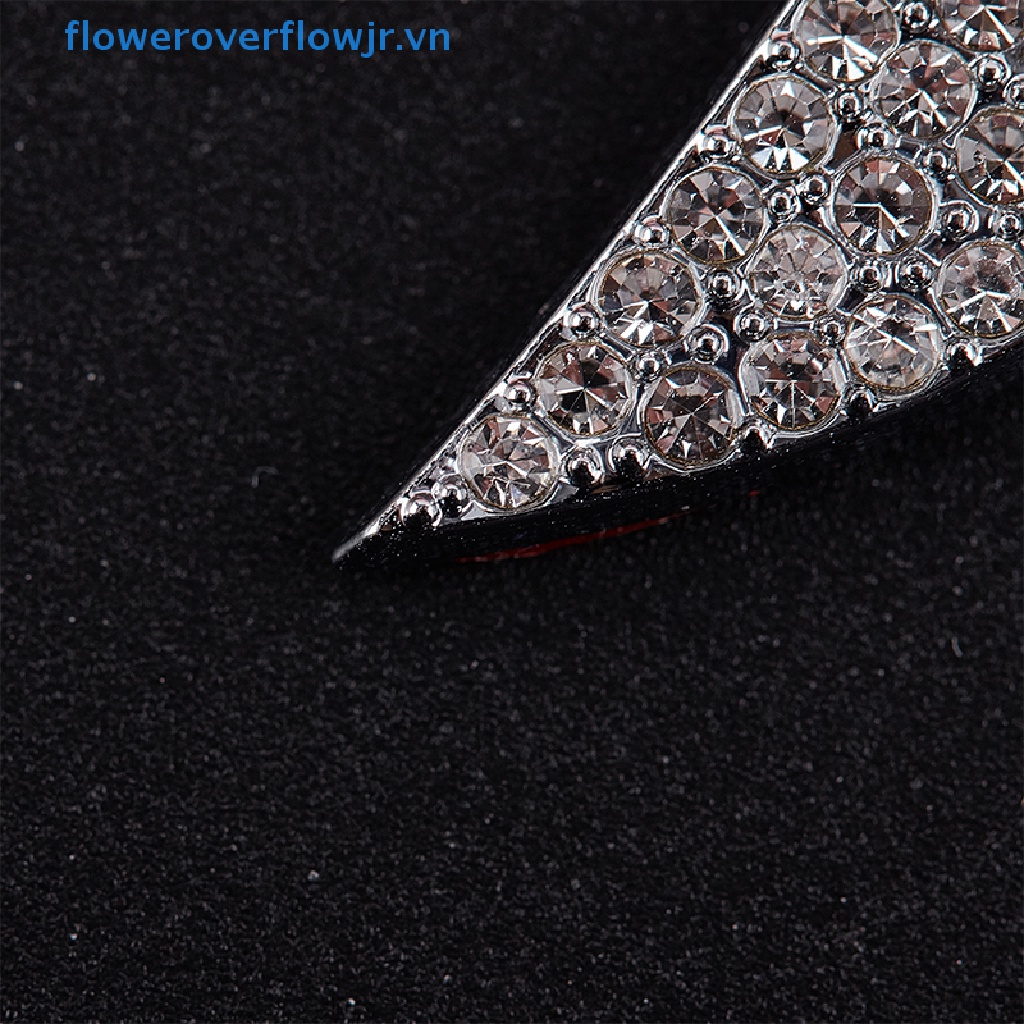 Miếng Dán Logo Trang Trí Vô Lăng Xe Hơi Hyundai i10 i20