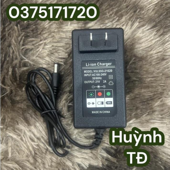 Sạc 5S 21V - 2A dùng cho pin Li-ion có đèn báo và tự ngắt khi đầy.