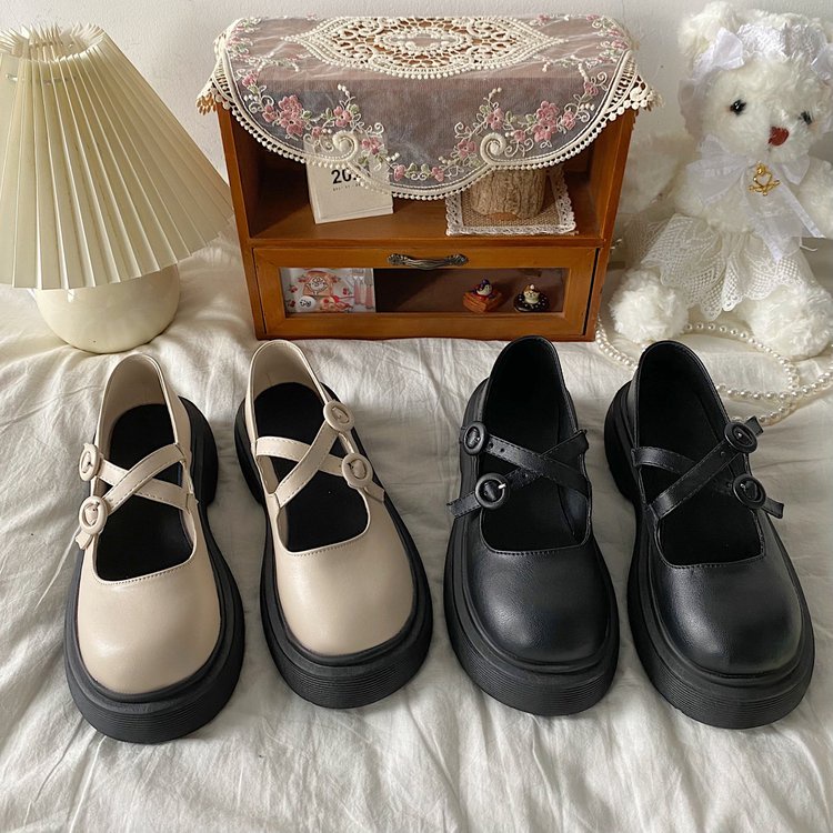 Giày Mary Jane mũi tròn đi hai kiểu