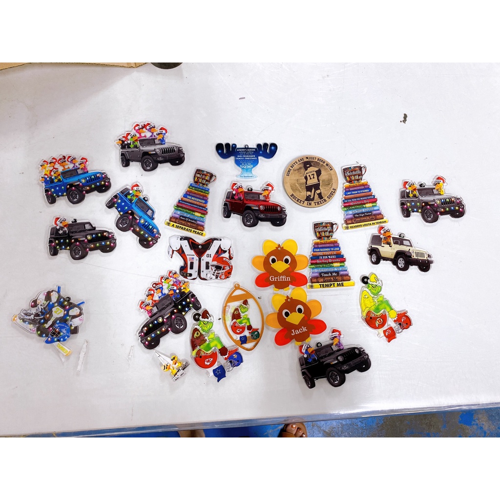 Bộ xếp hình bằng Mica Acrylic Thegioipuzle in theo yêu cầu, Món quà valentin, pets in bottle