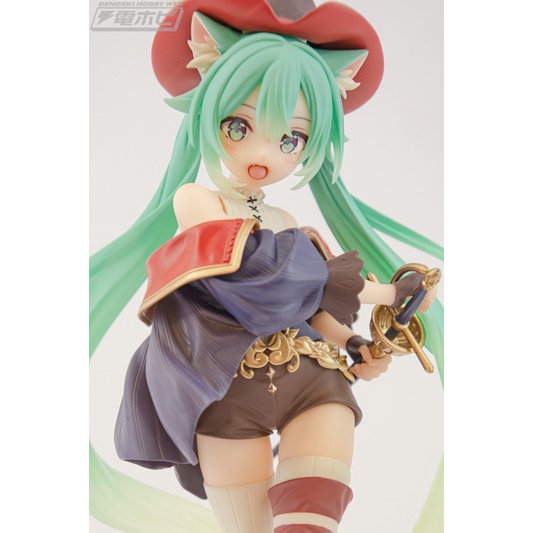 Mô Hình Hatsune Miku Wonderland - Cat Puss in Boots​​ Figure