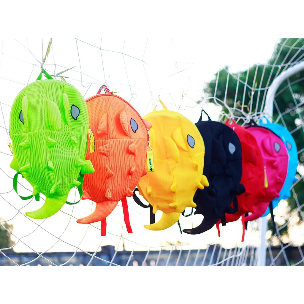 Balo khủng long đựng mũ bảo hiểm