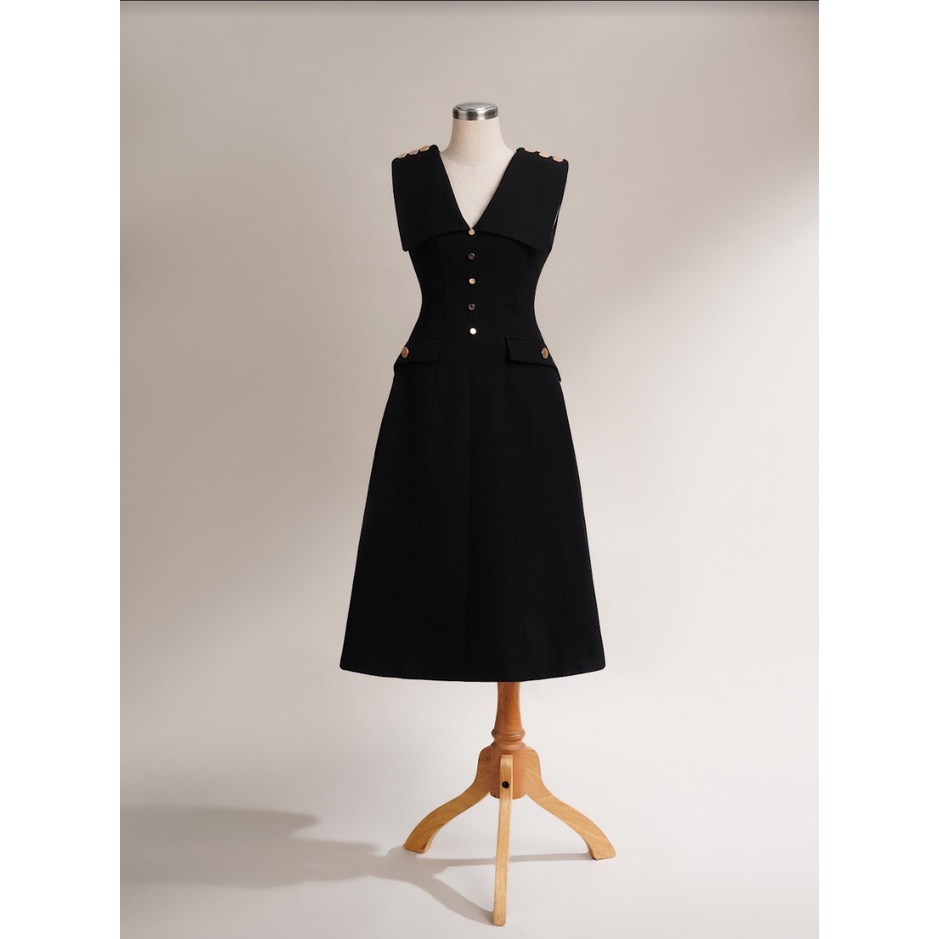 Đầm vạt vai cúc dọc Fiona - MAIIMER