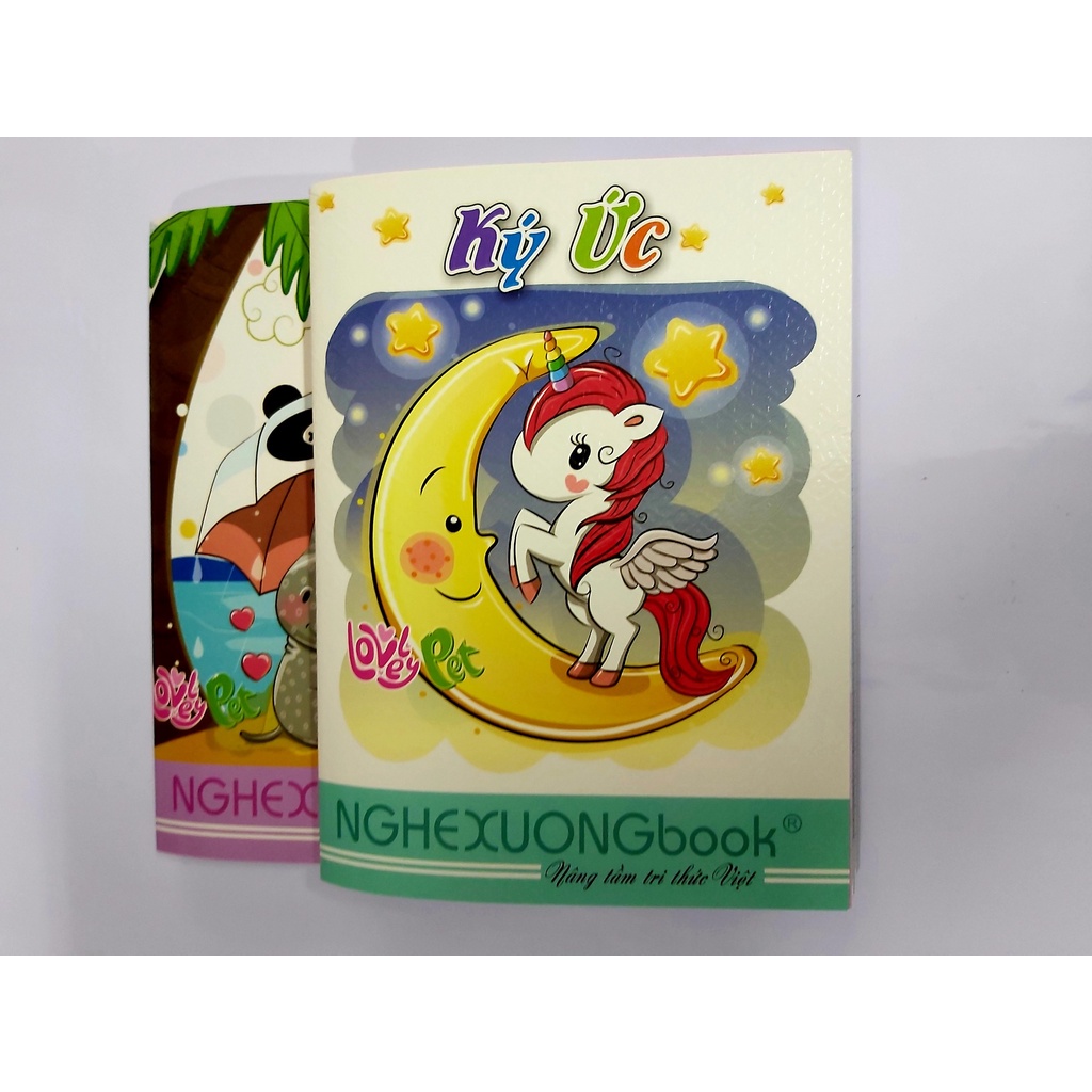 Tập học sinh-sinh viên 200 Trang  Ký Ức -Nghệ Xương - kẻ 4 ô ly - Định Lượng 70gsm