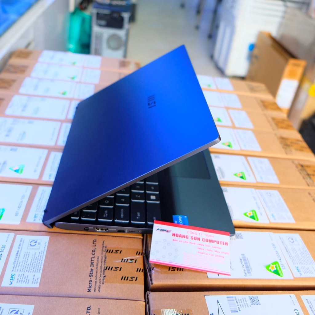 Laptop MSI Modern 14 B11MOU-1030VN core i3 ram 8GB SSD 256 giá  9 triệu hơn mới 100%