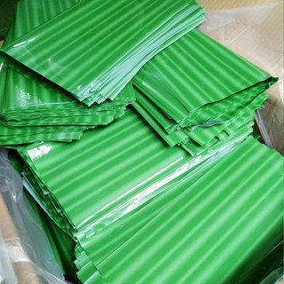 10 lá chuối giả gói chả lụa, giò, nem chua, bánh chưng