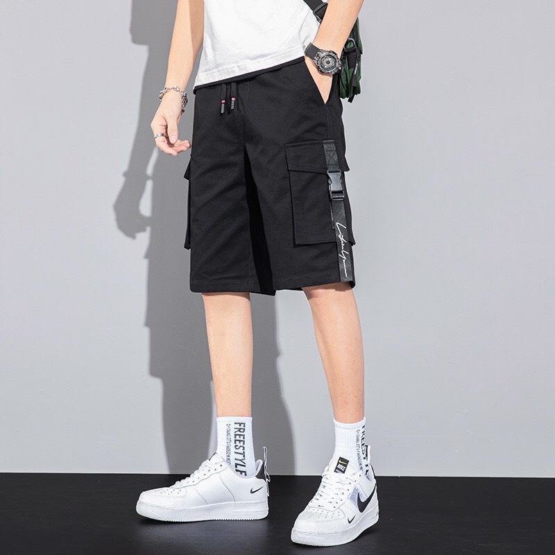 GIÁ SẬP SÀN  Quần Short Đùi Kaki Nam Nữ Phối Dây Xích Form Unisex Sooc lững Chất Mát Trẻ Trung có 3 size M L XL