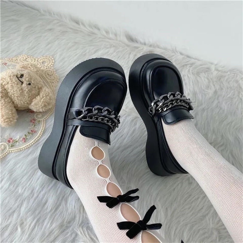 Giày Lolita nữ đen da bóng phối chuỗi xích tôn dáng đế dày cao 3-5cm phong cách Anh Quốc - Génial Shoes