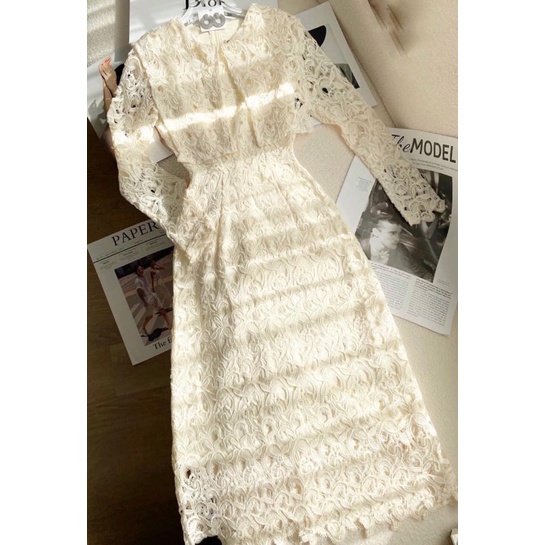 Váy ren xinh xuất sắc