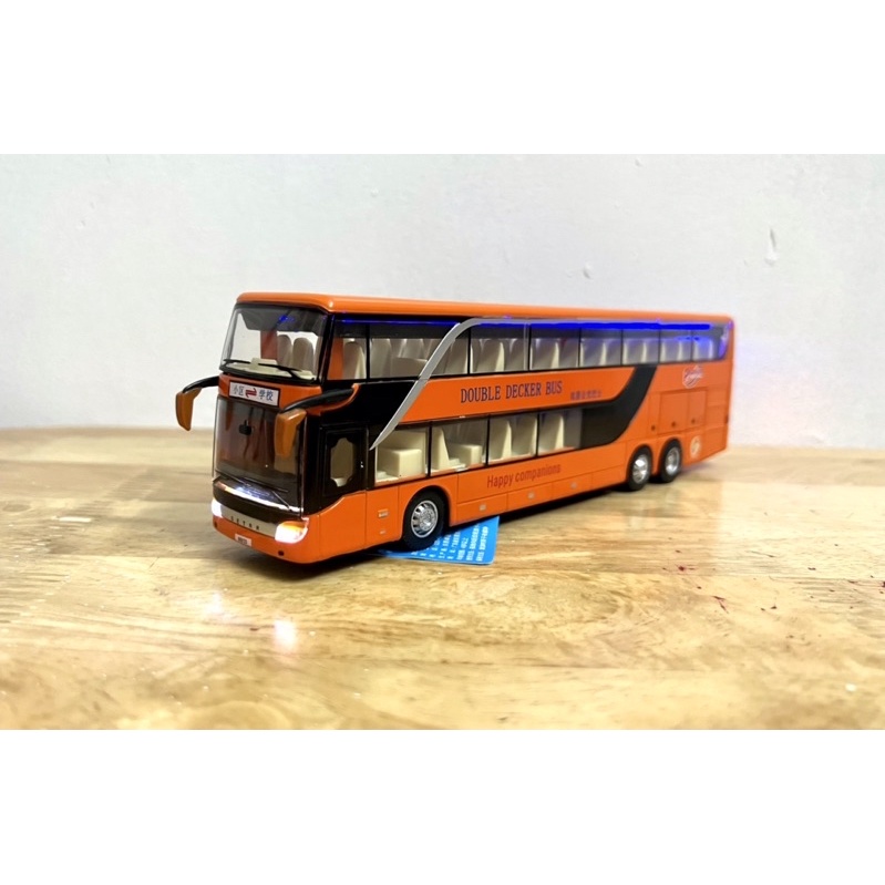 Mô hình xe bus Setra S431 DT tỷ lệ 1:32
