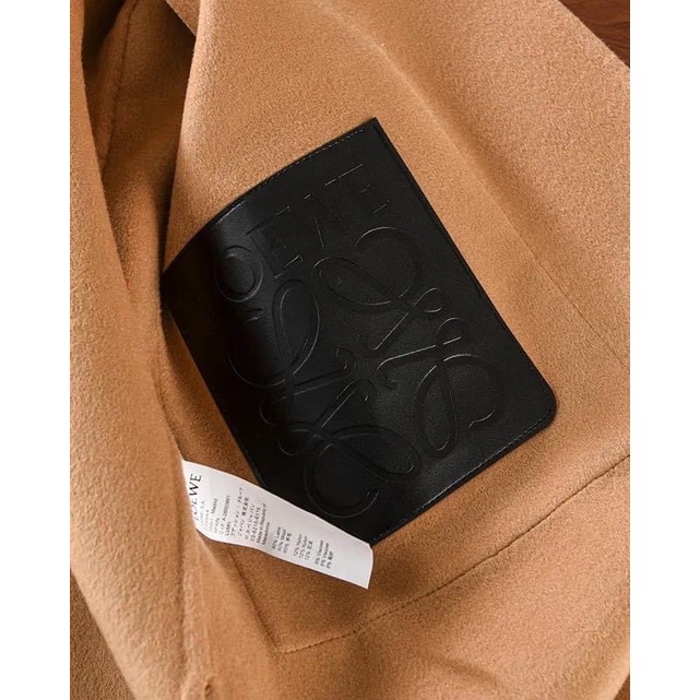 Áo dạ lowe size S màu nâu be xịn xò