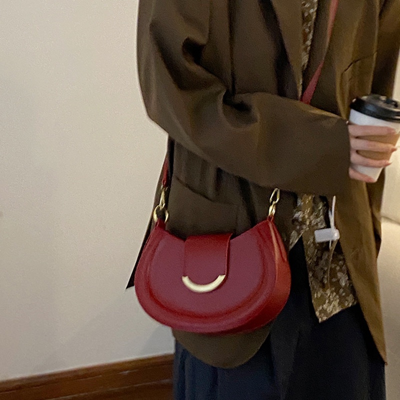 Túi xách IELGY dáng yên ngựa thiết kế thời trang cho nữ